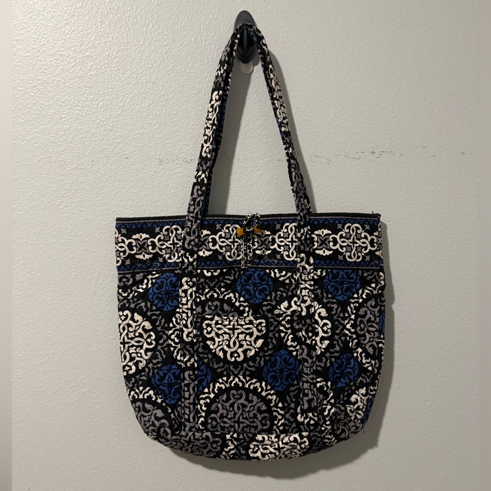 Vera Bradley Blue White Gray and Black Tote Bag